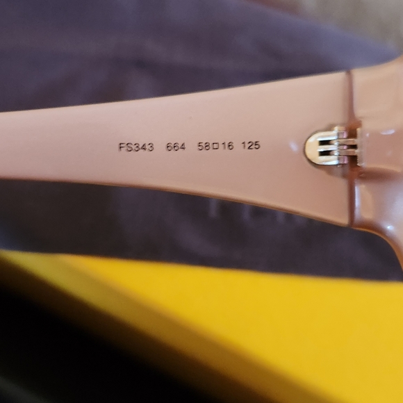 FENDI Vintage Pink Sunglasses in Case - Picture 7 of 7